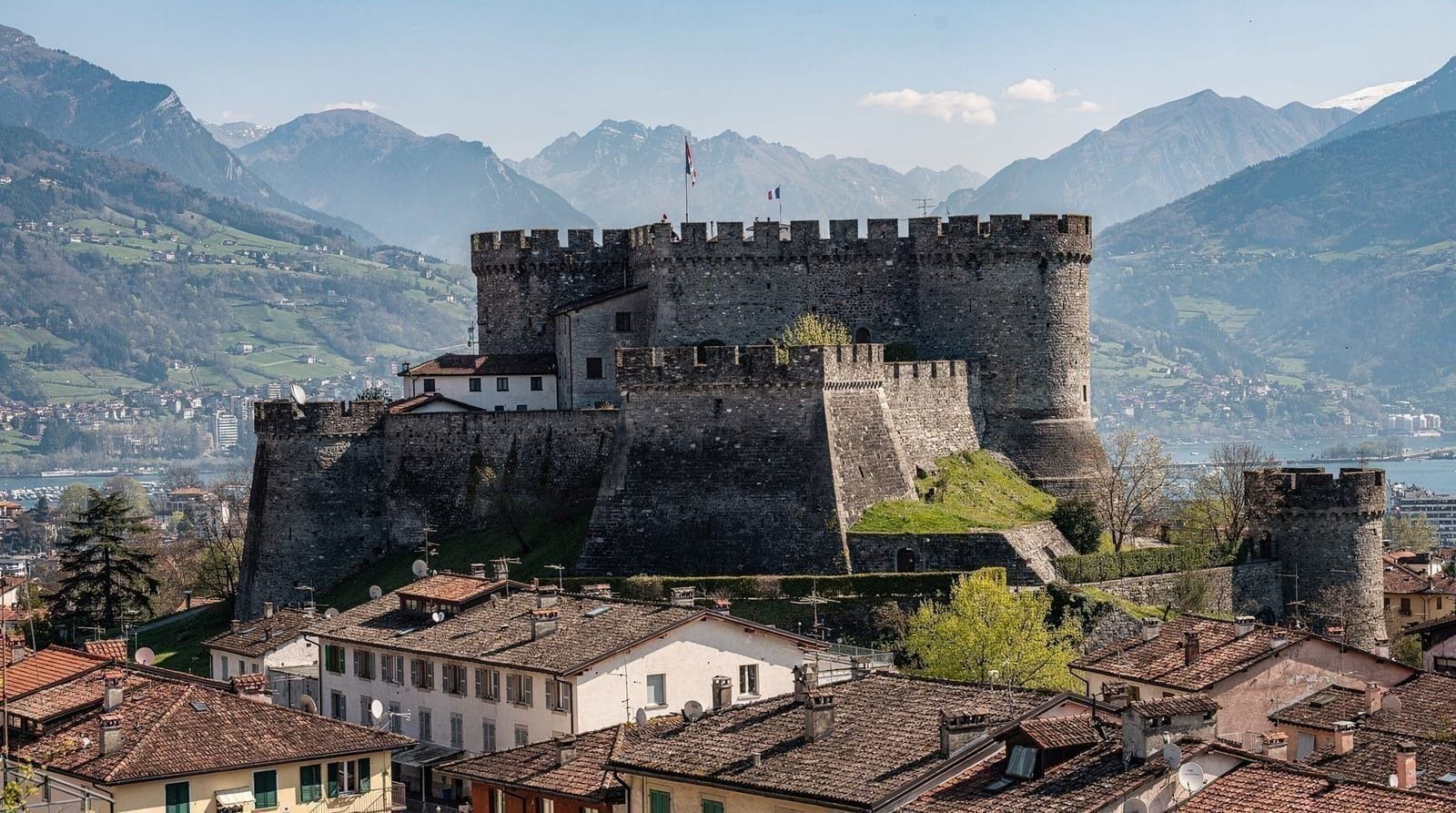 Bellinzona: three Unesco castles and a Saturday market