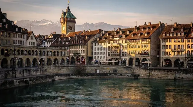 Bern day trip from Zurich: old town, bears and Paul Klee