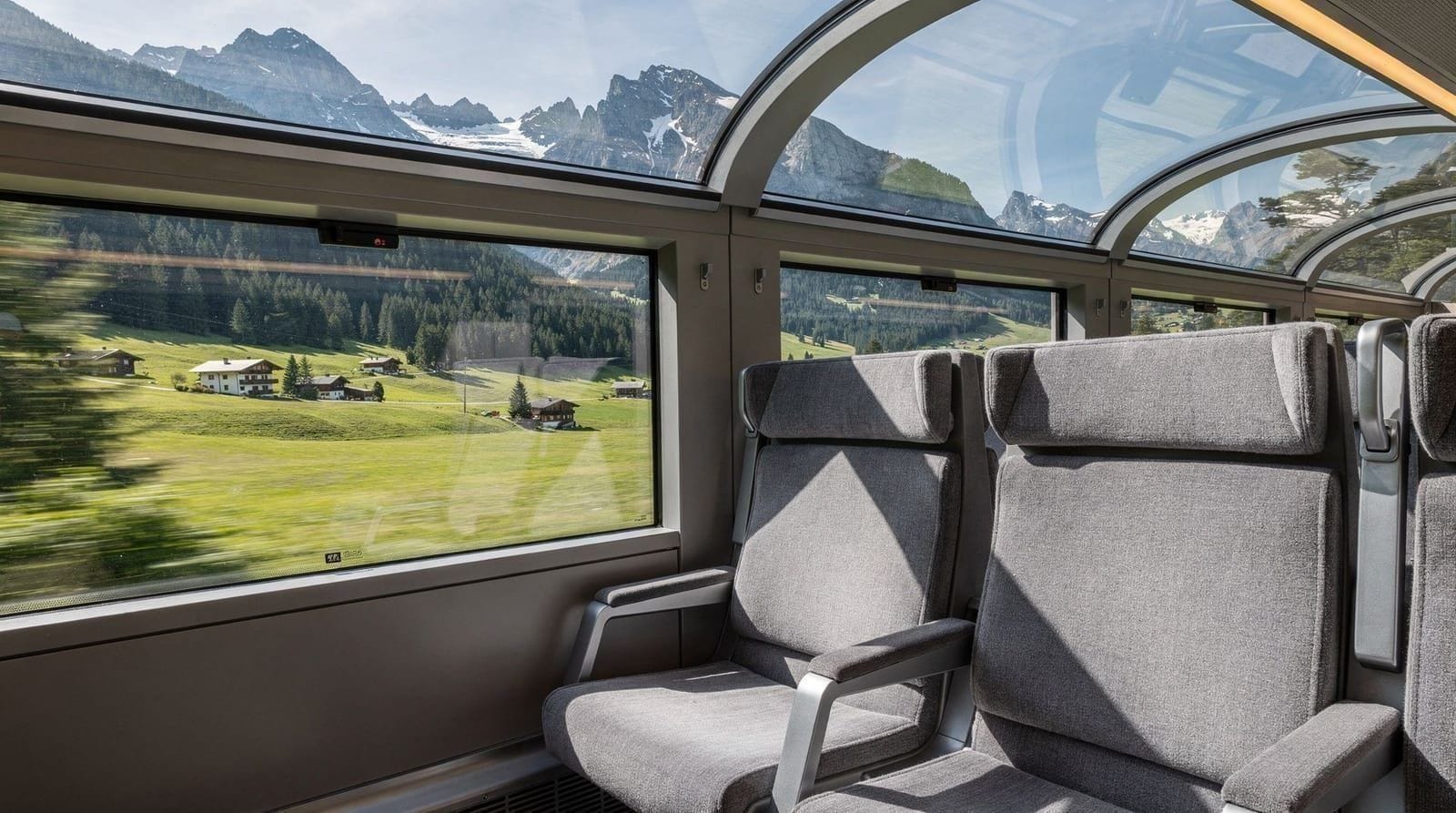 A 7-day rail-only itinerary from Zurich: the four panoramic lines